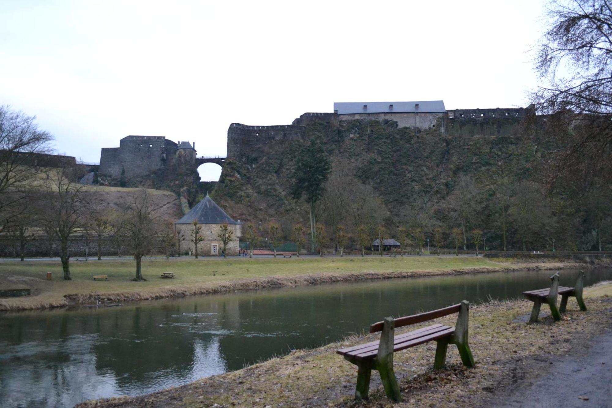 Gite La Gernelle ブイヨン エクステリア 写真